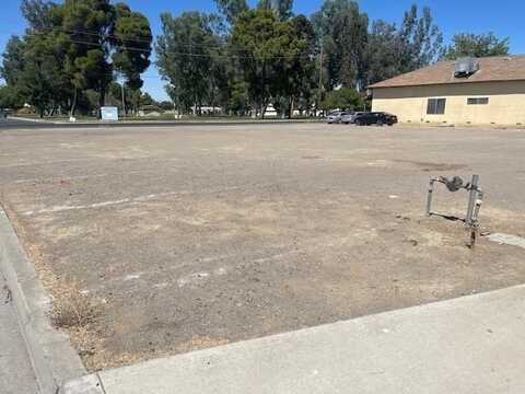 698 Polk Street E, Coalinga, CA 93210