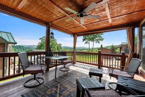 316 Thumpers Trail, Franklin, NC 28734