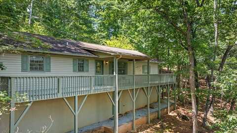 50 Centre Farms Road, Franklin, NC 28734