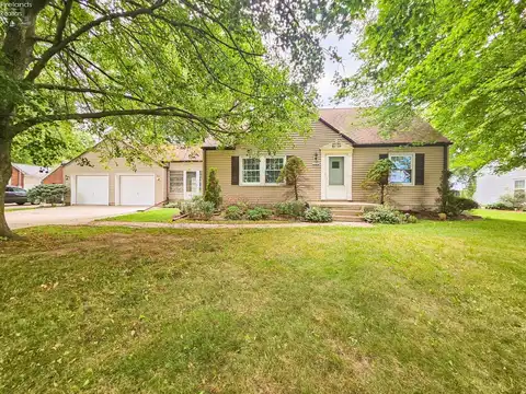 1955 Tiffin Road, Fremont, OH 43420