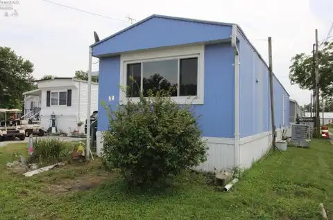 3500 W Willow Beach Road, Port Clinton, OH 43452