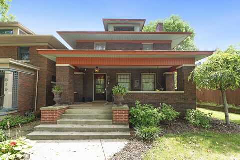 921 Thieme Drive, Fort Wayne, IN 46802