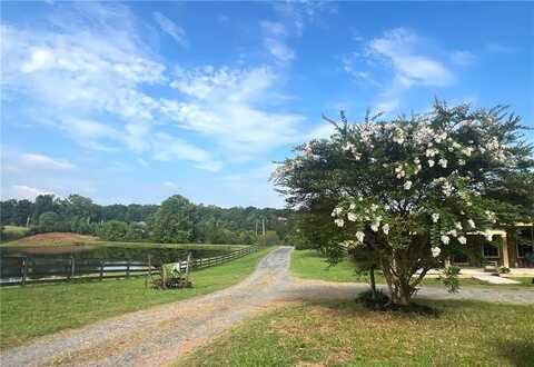 548 Knight Bottom Road, Fairmount, GA 30139