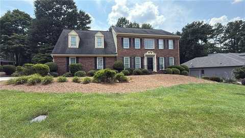 1901 Travers Circle, Lawrenceville, GA 30044