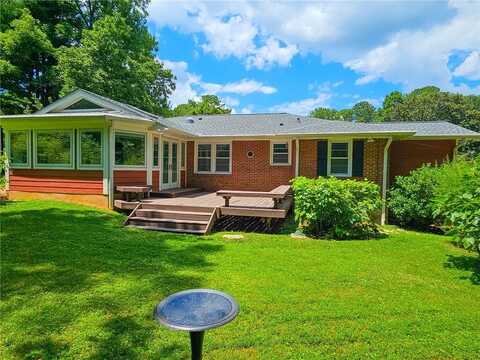 2461 Woodridge Drive, Decatur, GA 30033