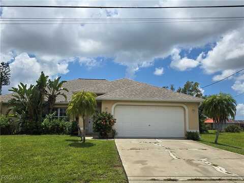 130 SW 31st Terrace, Cape Coral, FL 33914
