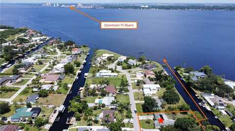 1845 Marina Circle, North Fort Myers, FL 33903