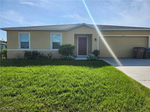 413 SE 13th Place, Cape Coral, FL 33990
