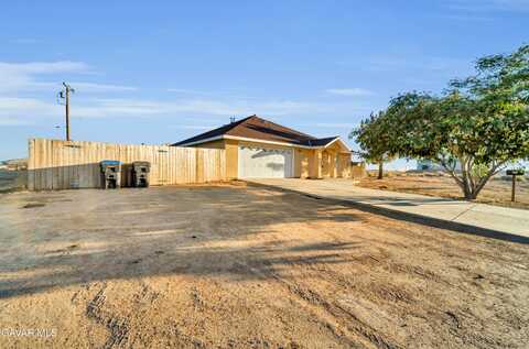 8012 Satinwood Avenue, California City, CA 93505
