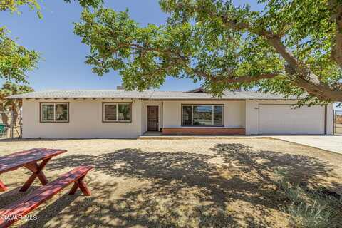5200 Mojave-Tropico Road, Rosamond, CA 93560