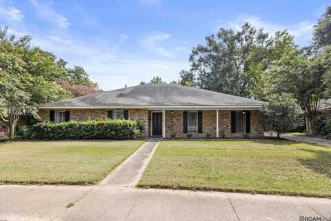 1369 Crescent Dr, Baton Rouge, LA 70806
