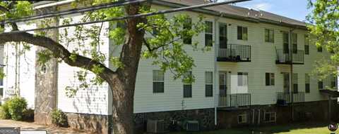 400 S Center, Thomaston, GA 30286