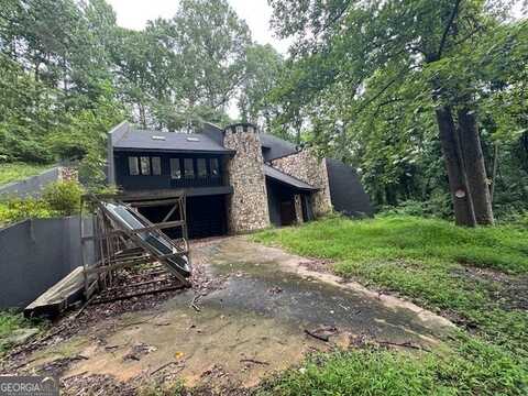 1809 Silver Ridge, Stone Mountain, GA 30087