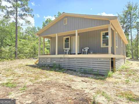 2450 Fort Perry Rd., Box Springs, GA 31801