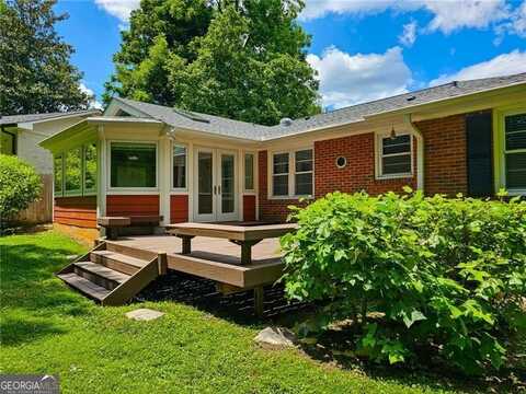 2461 Woodridge, Decatur, GA 30033