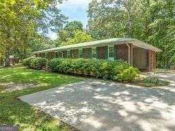 192 Saxon, Canton, GA 30114