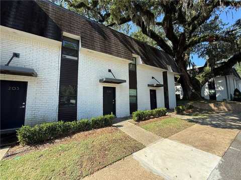 3655 Old Shell Road, Mobile, AL 36608