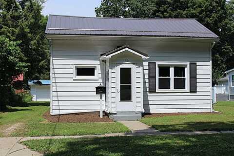 170 LOCUST Street, Girard, PA 16417
