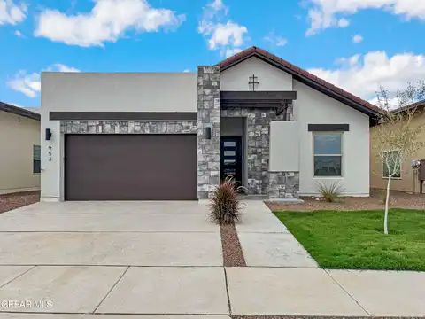 953 Aqueduct Avenue, El Paso, TX 79932