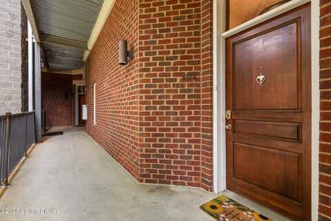2011 Frankfort Ave, Louisville, KY 40206