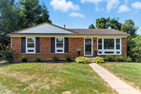 9408 Plumwood Rd, Louisville, KY 40291