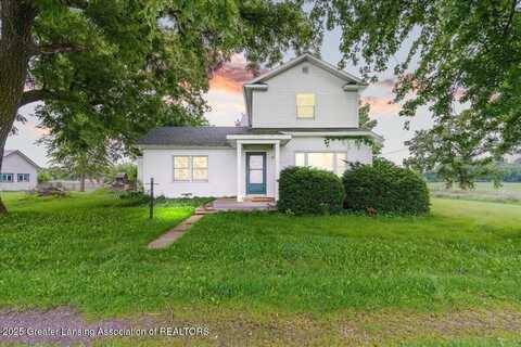 3382 Hartel Road, Charlotte, MI 48813
