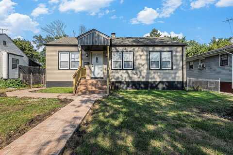831 Garfield Street, Gary, IN 46404