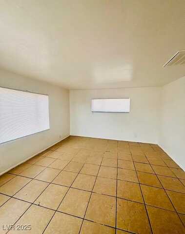 419 S 11th Street, Las Vegas, NV 89101
