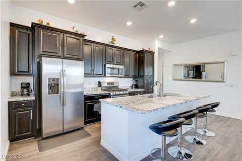 209 Coltrane Canyon Avenue, Henderson, NV 89011