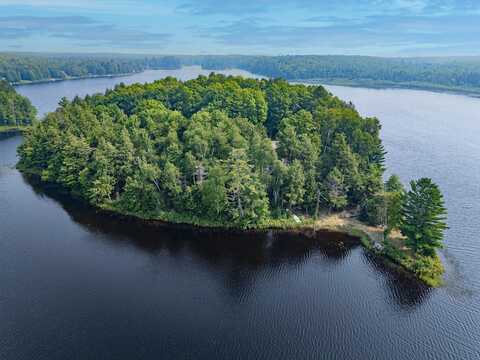8009 PELTONEN RD, Hurley, WI 54534