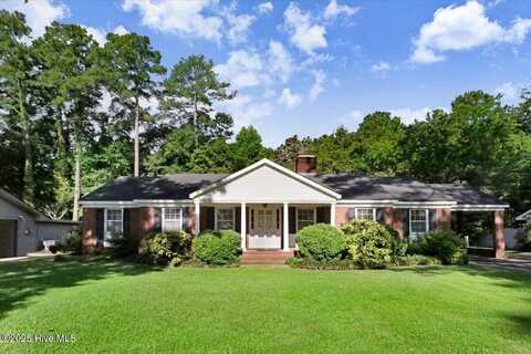 2102 Hardee Road, Kinston, NC 28504