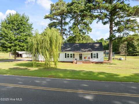 5947 Elks Road, Grimesland, NC 27837