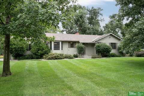 1705 S 116th Street, Omaha, NE 68144