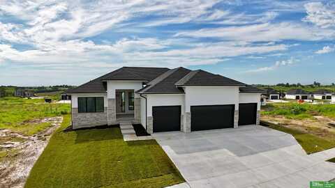 5412 N 212th Avenue, Elkhorn, NE 68022