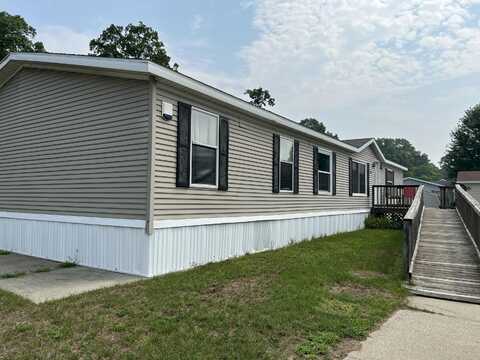 4212 Sundrop Circle E, Muskegon, MI 49442