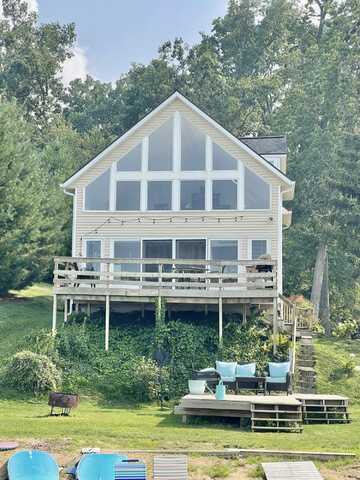 727 Treasure Island Circle, Mattawan, MI 49071