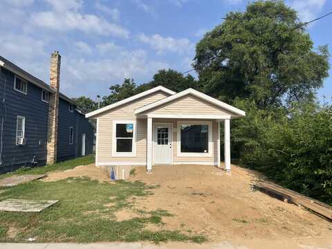 1221 Sanford Street, Muskegon, MI 49441