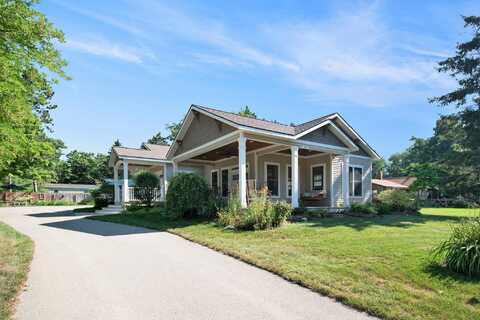 8091 Ray Drive, Newaygo, MI 49337