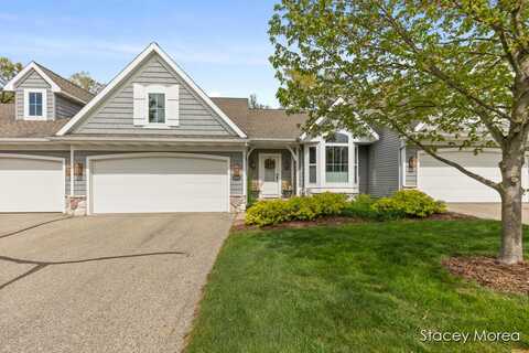 2530 Summit Ridge Drive NE, Grand Rapids, MI 49505