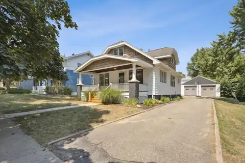 907 Roger Street NW, Grand Rapids, MI 49544