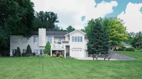 5310 Watson Road, Eau Claire, MI 49111