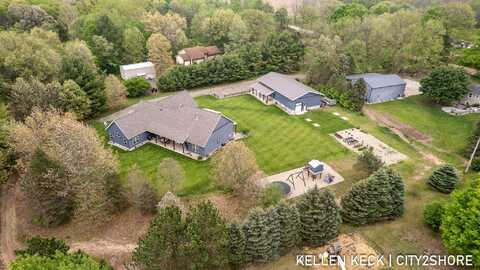 2263 136th Avenue, Dorr, MI 49323