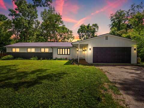 11480 S Crestline Drive, Washington, MI 48095