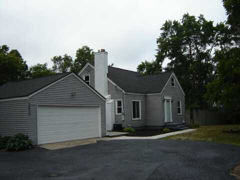 3030 Plainfield Avenue NE, Grand Rapids, MI 49505