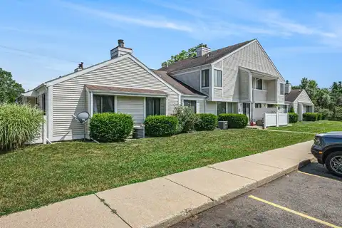 3320 Scots Pine Way, Portage, MI 49024