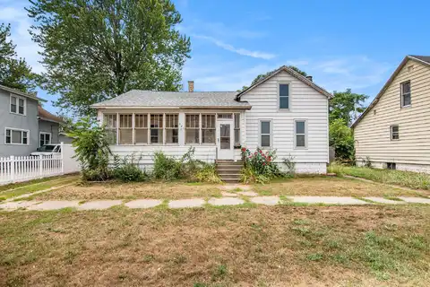 826 Elliott Avenue, Grand Haven, MI 49417