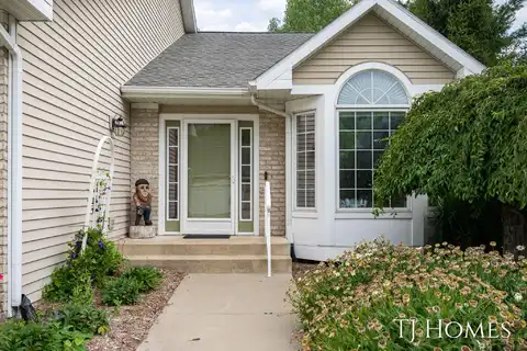 2359 Whimbrel Court NE, Grand Rapids, MI 49505