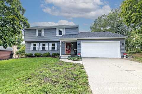 745 Adaway Avenue SE, Ada, MI 49301