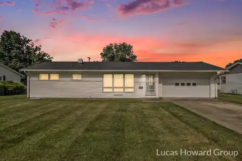 908 Meadowlane Drive, Sturgis, MI 49091