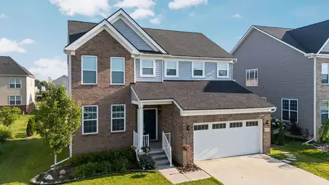 6337 S Trailwoods Drive, Ann Arbor, MI 48103